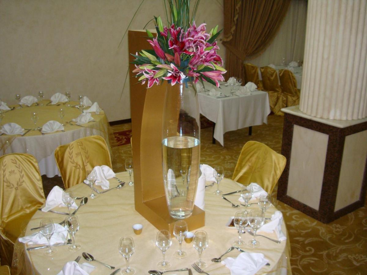 Al Gosaibi Hotel - Villa Khobar Buitenkant foto