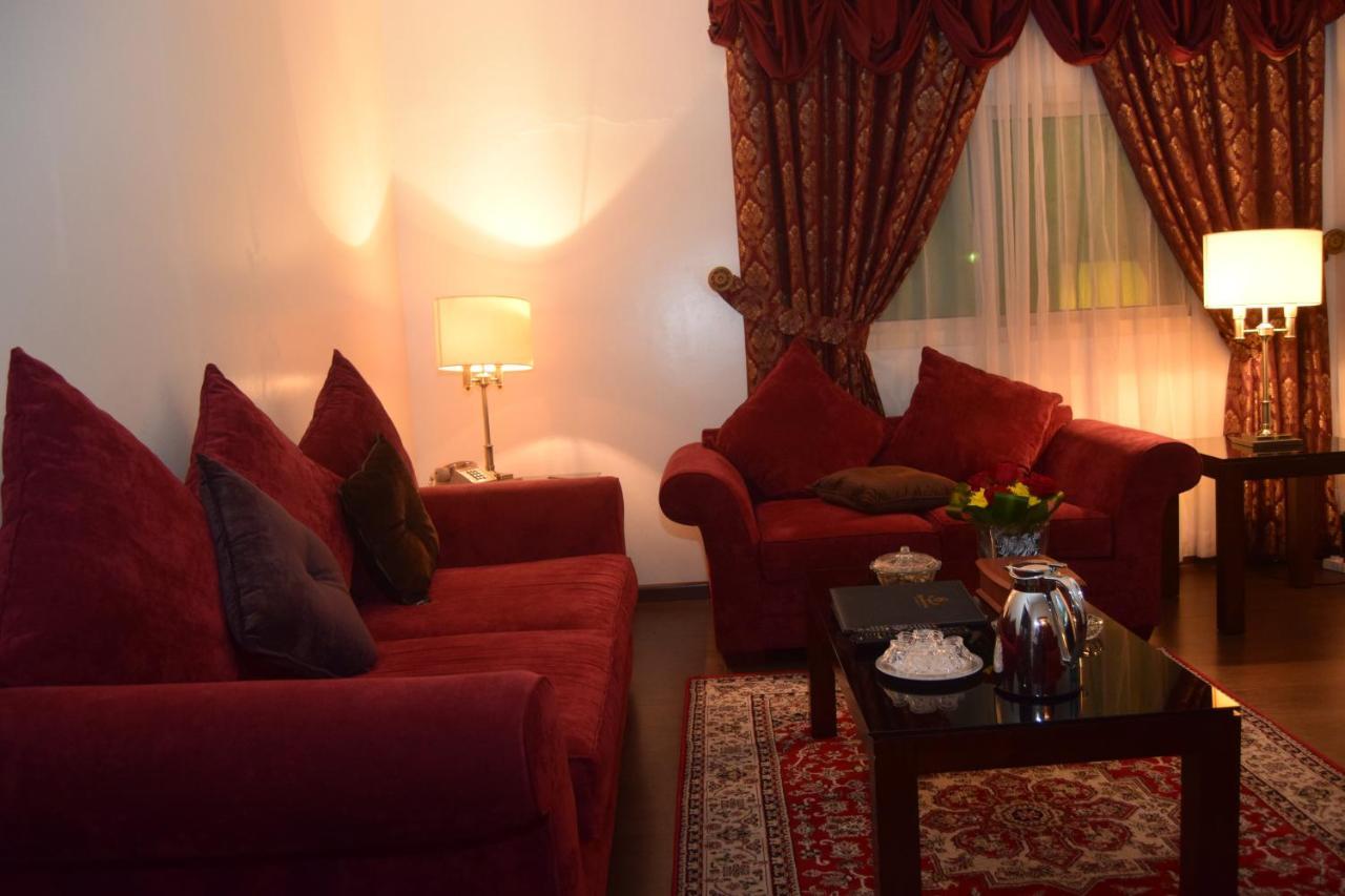 Al Gosaibi Hotel - Villa Khobar Buitenkant foto