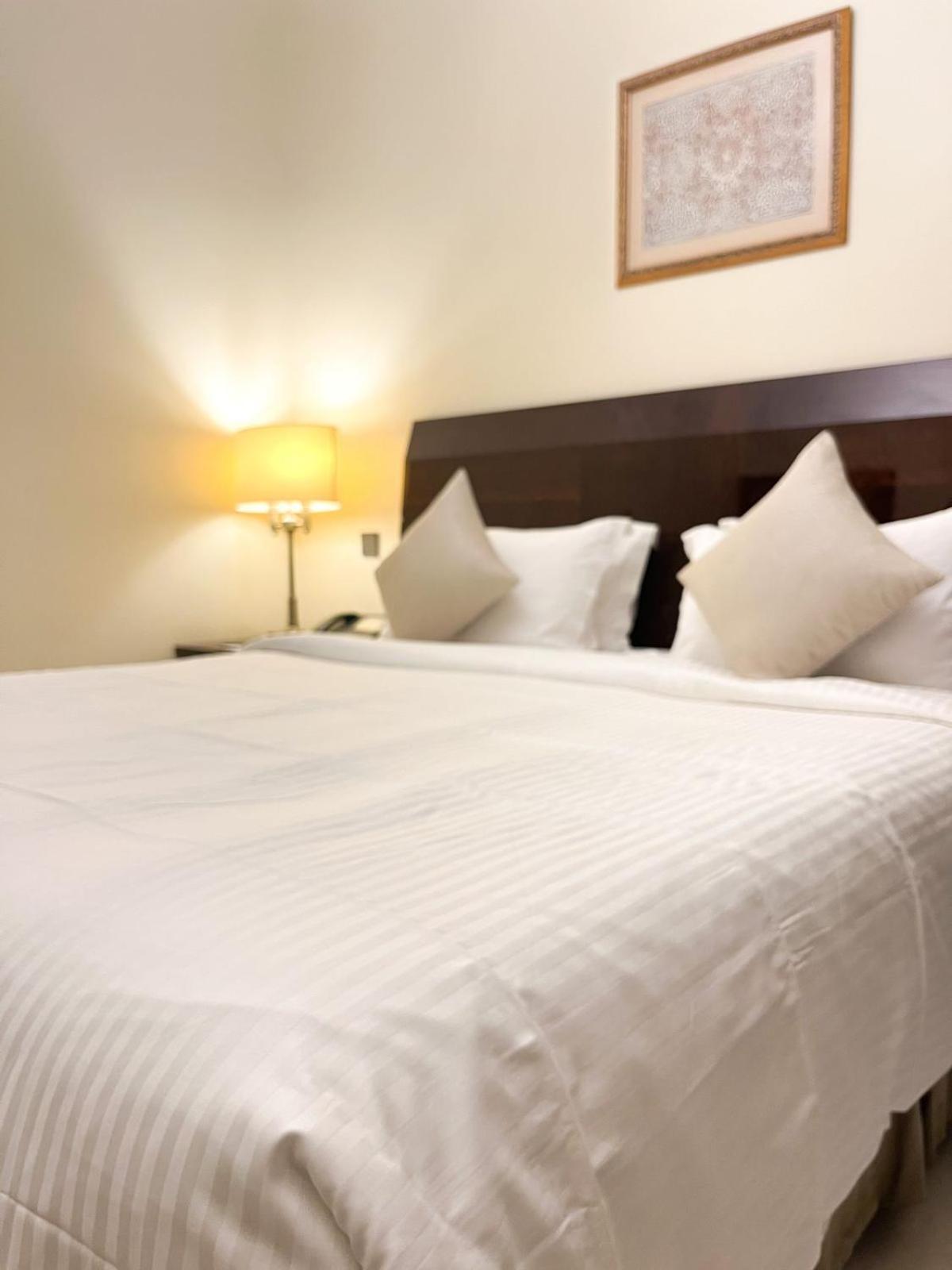 Al Gosaibi Hotel - Villa Khobar Buitenkant foto