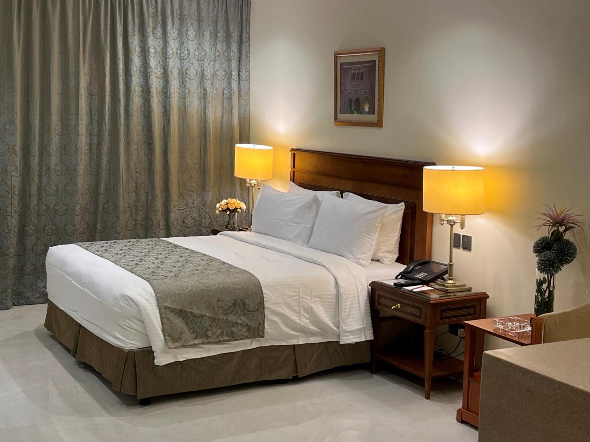 Al Gosaibi Hotel - Villa Khobar Buitenkant foto