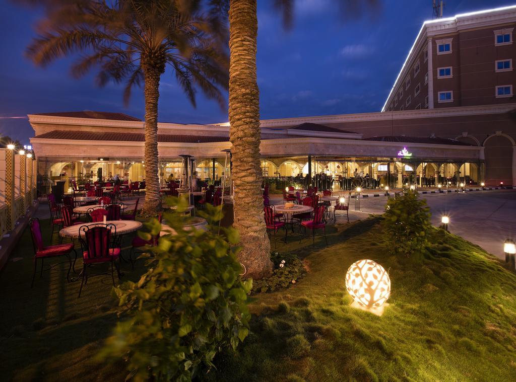 Al Gosaibi Hotel - Villa Khobar Buitenkant foto